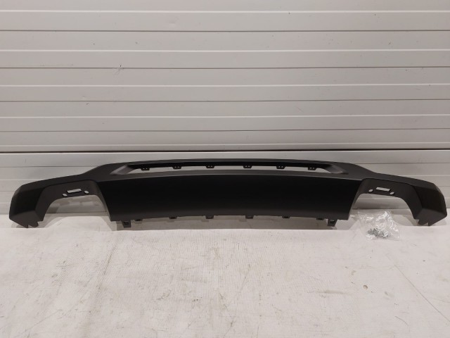 Lower Molding